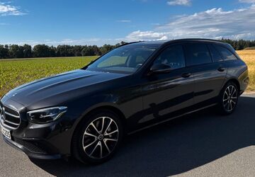 Mercedes-Benz E 400 80.000 km 43.490 &euro; München 80339