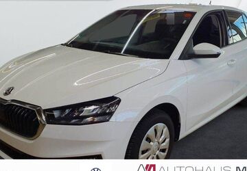 Skoda Fabia 20.000 km 16.370 &euro; Puchheim 82178