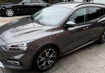 Ford Focus 164.000 km 10.980 &euro; München 81827