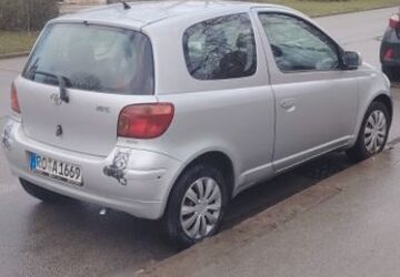 Toyota Yaris 210.000 km 1.900 &euro; München 81667