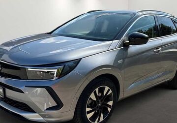 Opel Grandland (X) 38.500 km 22.990 &euro; Fürstenfeldbruck 82256