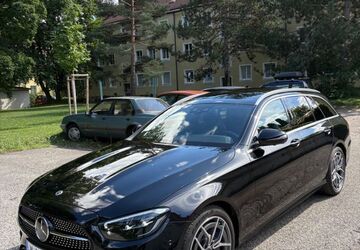 Mercedes-Benz E 220 8.000 km 49.950 &euro; München 80686