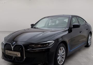 BMW i4 28.689 km 33.403 &euro; München 80939