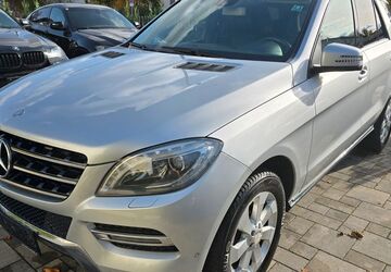 Mercedes-Benz ML 350 306.000 km 13.490 &euro; München, Pasing-Obermenzing 81247
