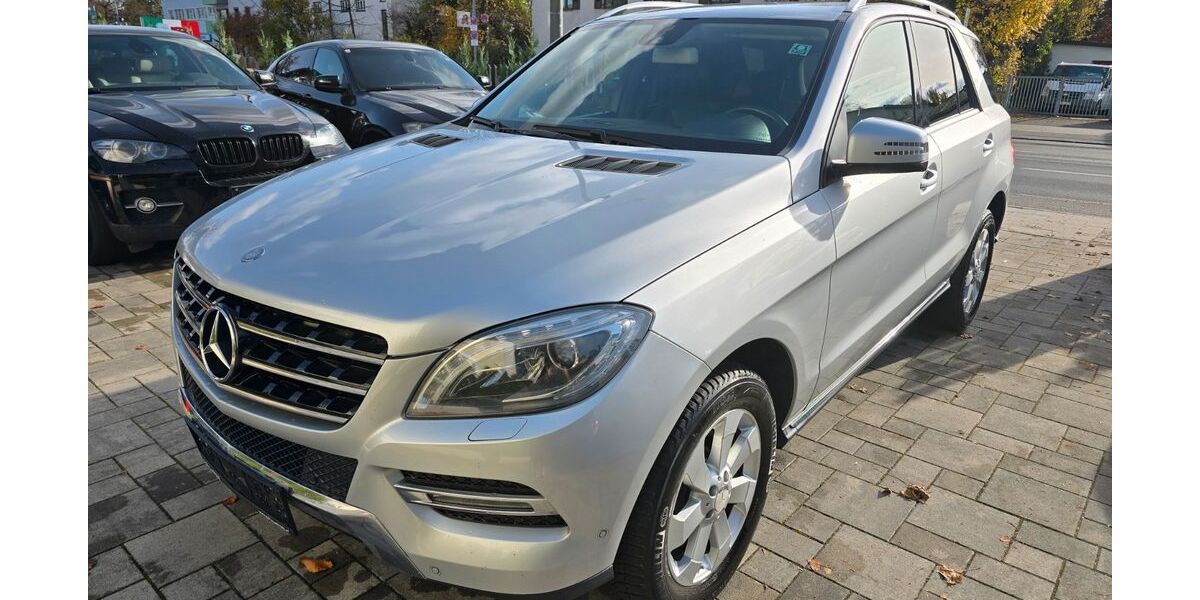 Mercedes-Benz ML 350 306.000 km 13.490 &euro; München, Pasing-Obermenzing 81247