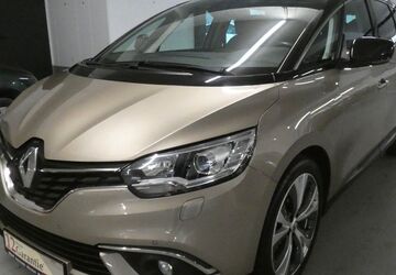 Renault Scenic 117.896 km 14.400 &euro; München 81825