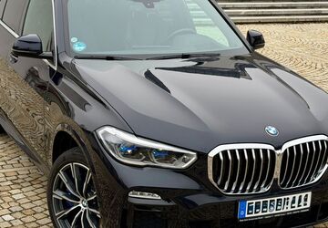 BMW X5 285.000 km 35.299 &euro; München 81827