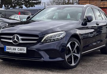 Mercedes-Benz C 300 142.000 km 18.490 &euro; München 81243