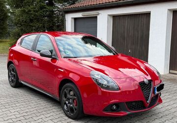Alfa Romeo Giulietta 80.000 km 15.700 &euro; Bogenhausen 81925