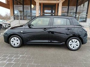 Suzuki SWIFT CLUB HYBRID 14.297 km 15.460 &euro; Höhenkirchen-Siegertsbrun 85635