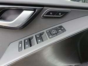 Kia NIRO 1.6 PHEV DCT SPI 18Z TEC REX 15.067 km 26.460 &euro; Höhenkirchen-Siegertsbrun 85635