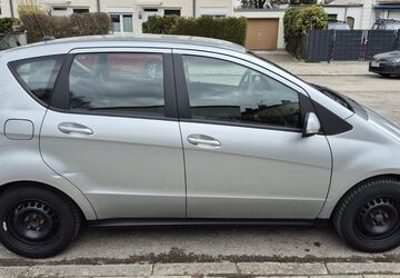 Mercedes-Benz A 170 144.535 km 3.650 &euro; München 81735