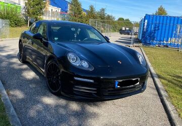 Porsche Panamera 227.150 km 21.990 &euro; München 81371