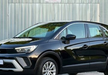 Opel Crossland (X) 18.263 km 15.990 &euro; München 81243