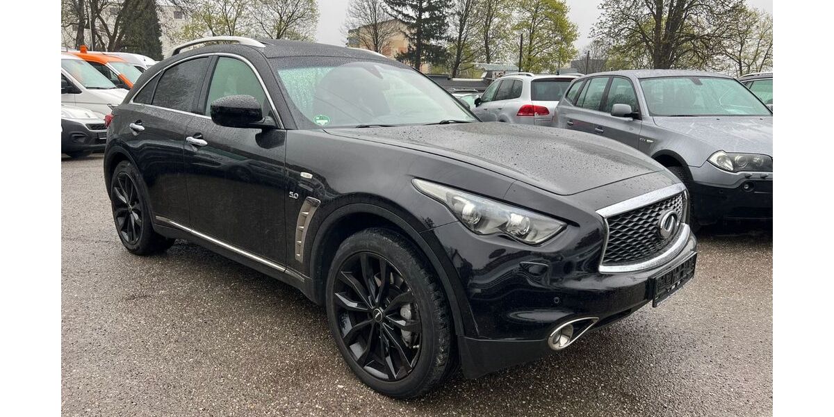 INFINITI QX70 119.000 km 17.900 &euro; München 81243