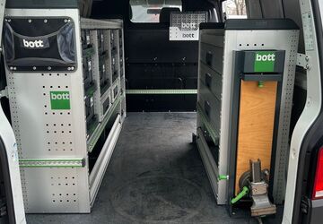 VW T6 Transporter 60.194 km 26.990 &euro; München 81825