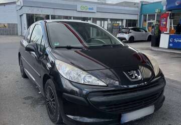 Peugeot 207 198.000 km 790 &euro; münchen 80797