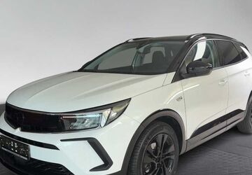 Opel Grandland (X) 132.500 km 15.890 &euro; München 80339