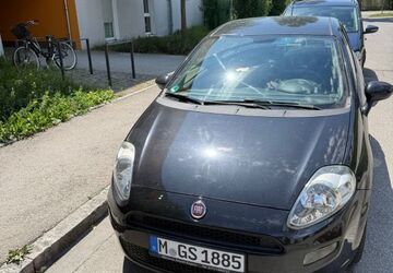 Fiat Punto 159.000 km 2.100 &euro; München 80937