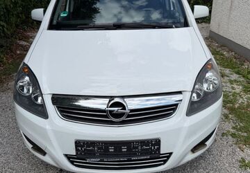 Opel Zafira 199.500 km 2.900 &euro; München 81827