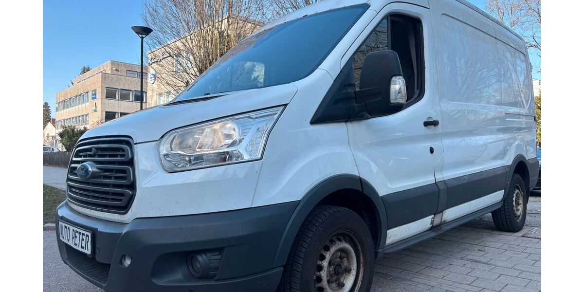Ford Transit 349.300 km 7.990 &euro; Riemerling 85521