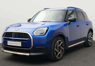 Mini Countryman C 5.196 km 38.443 &euro; München 80788