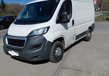 Peugeot Boxer 301.000 km 5.200 &euro; München 80999
