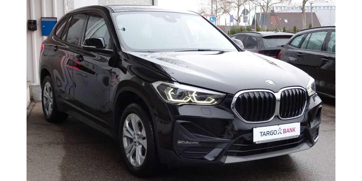 BMW X1 122.000 km 21.950 &euro; Dachau (bei München) 85221