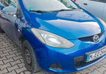 Mazda 2 299.000 km 750 &euro; Unterhaching 82008
