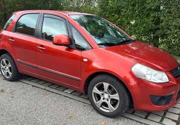 Suzuki SX4 130.500 km 2.499 &euro; München 81827