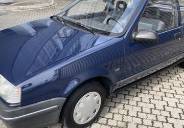 Renault R 19 43.221 km 999 &euro; München 81929