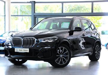 BMW X5 81.492 km 43.880 &euro; München 81825