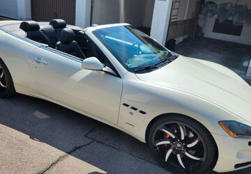 Maserati GranCabrio 88.000 km 32.900 &euro; München 81673