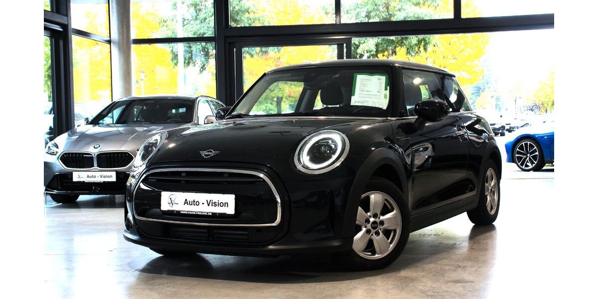 Mini Cooper 141.624 km 12.990 &euro; München 81825
