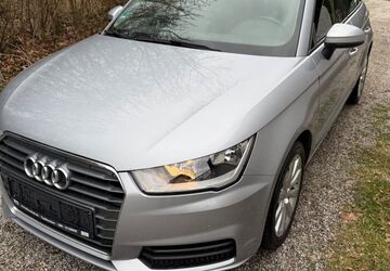 Audi A1 133.500 km 9.750 &euro; München 81827