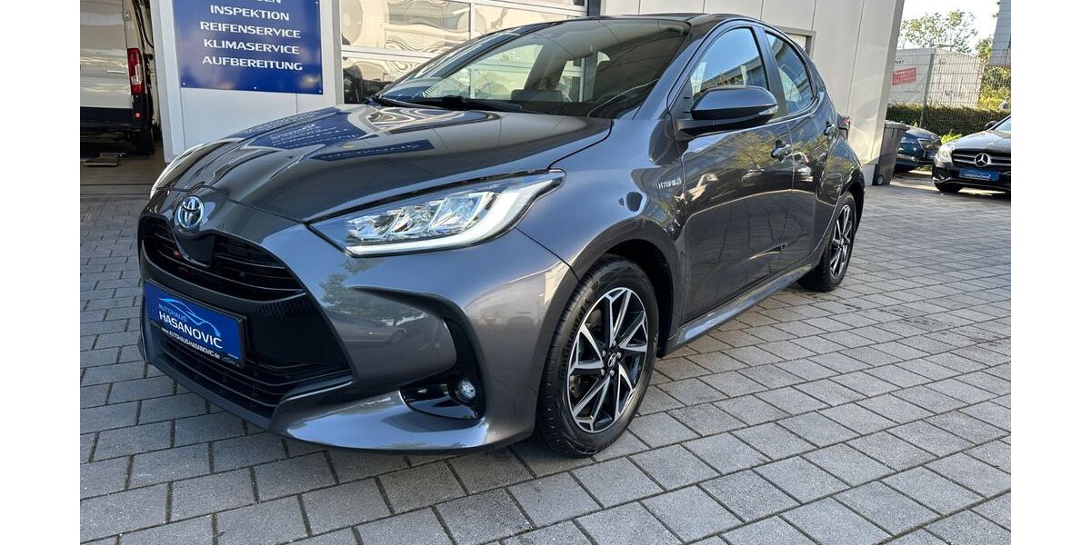 Toyota Yaris 92.000 km 15.900 &euro; Dachau (bei München) 85221