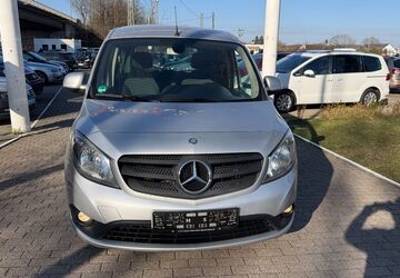 Mercedes-Benz Citan 218.000 km 4.800 &euro; München OT Trudering-Riem 81825