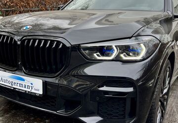 BMW X5 100.000 km 62.800 &euro; München 81927