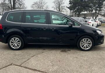 VW Sharan 195.000 km 15.900 &euro; München 81243