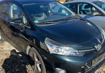 Toyota Verso 166.000 km 4.999 &euro; Kirchheim 85551