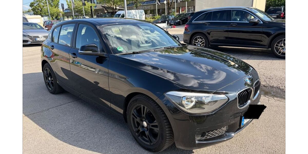 BMW 116 155.000 km 6.750 &euro; München 81739
