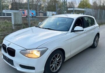 BMW 116 274.800 km 3.490 &euro; München 81929