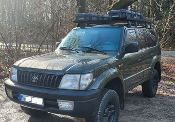 Toyota Land Cruiser 281.000 km 19.500 &euro; München 81475