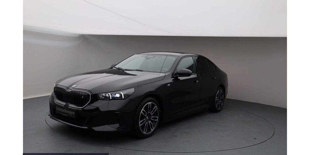 BMW i5 4.000 km 54.980 &euro; Ebersberg 85560
