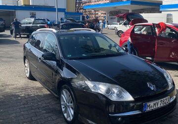 Renault Laguna 256.366 km 2.300 &euro; München 81379