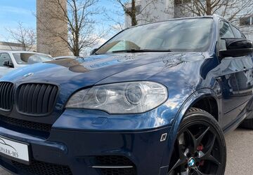 BMW X5 M50 242.393 km 10.990 &euro; München 81243