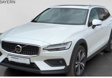 Volvo V60 Cross Country 29.600 km 44.880 &euro; Baierbrunn 82065
