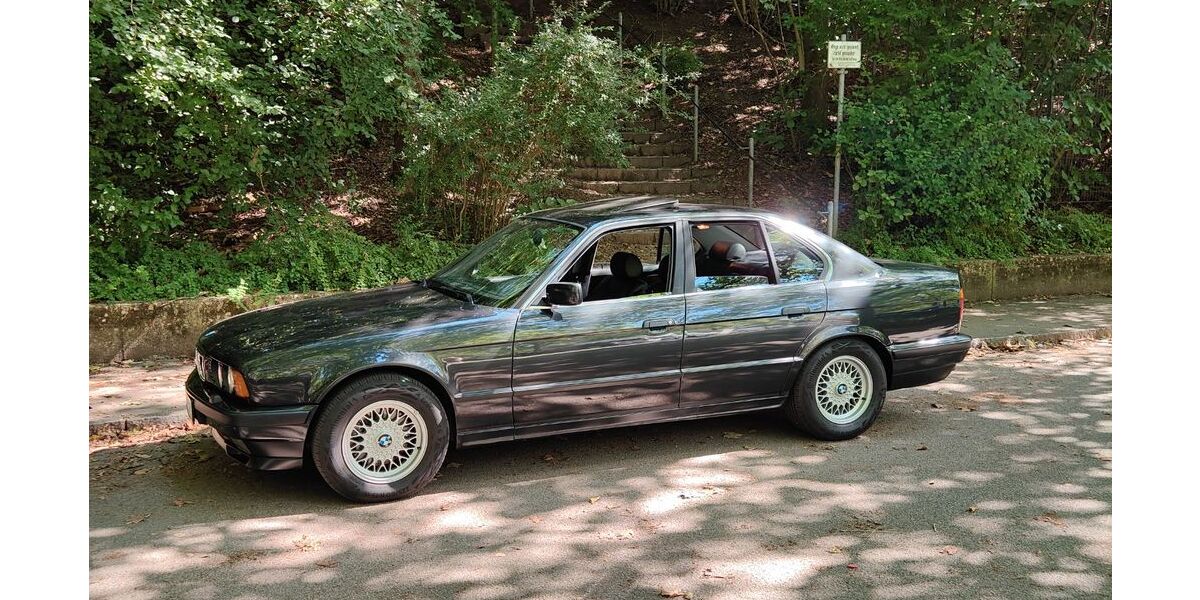 BMW 540 97.000 km 22.950 &euro; München 80686