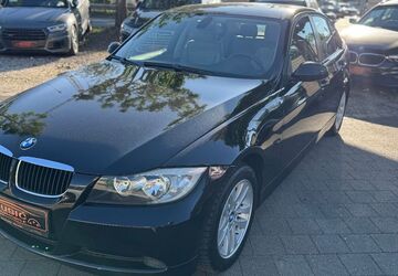 BMW 320 278.000 km 3.950 &euro; München 81243