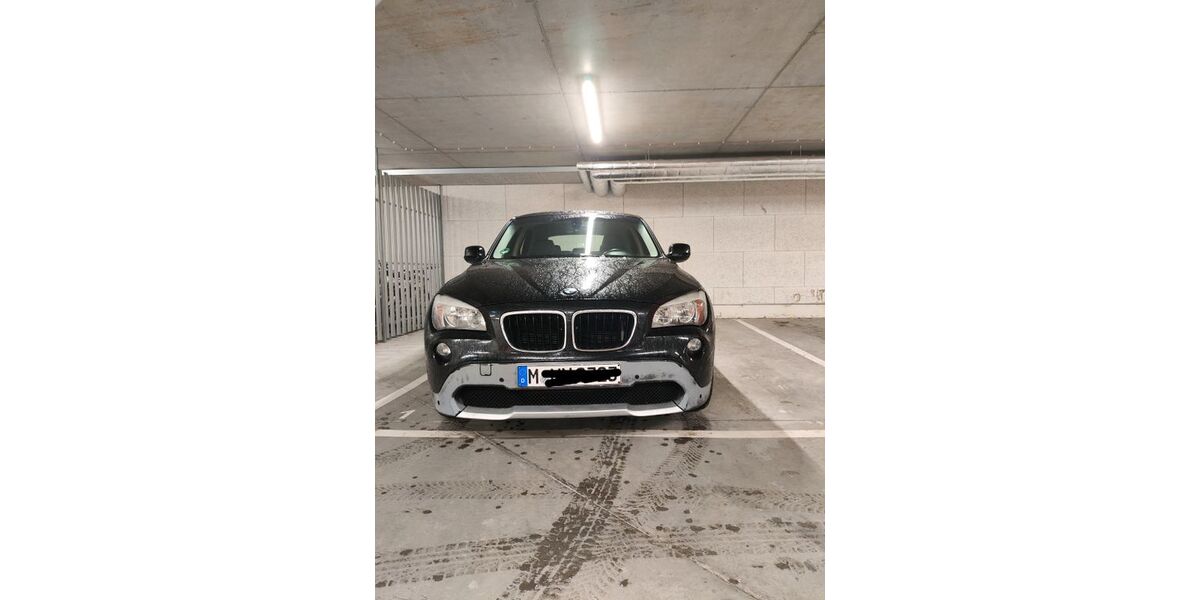 BMW X1 145.000 km 9.999 &euro; München 81243